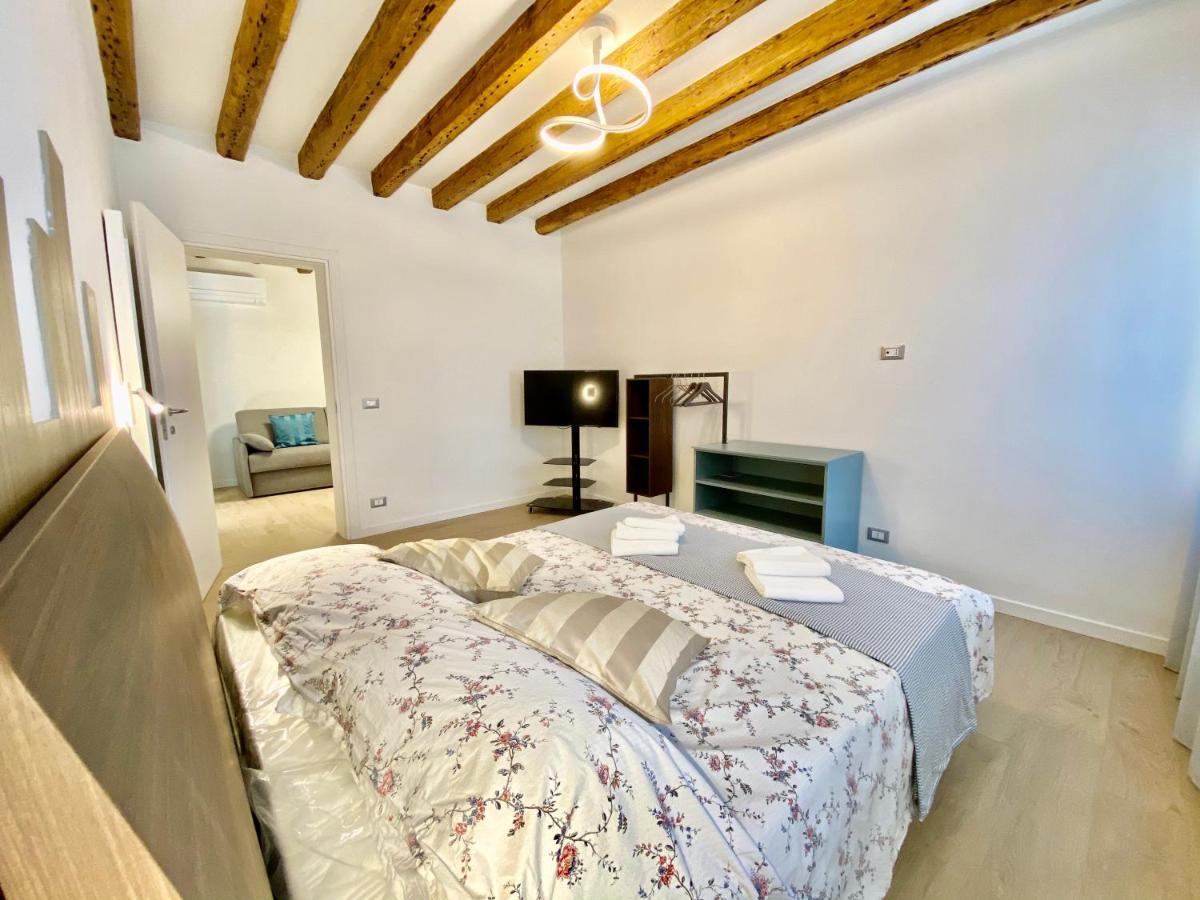 Suite House New Apartments Wi Fi Venice Island Exterior photo
