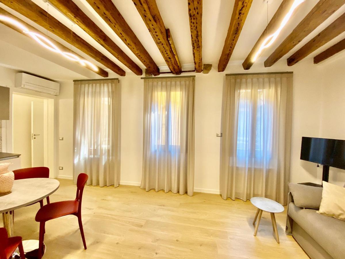 Suite House New Apartments Wi Fi Venice Island Exterior photo