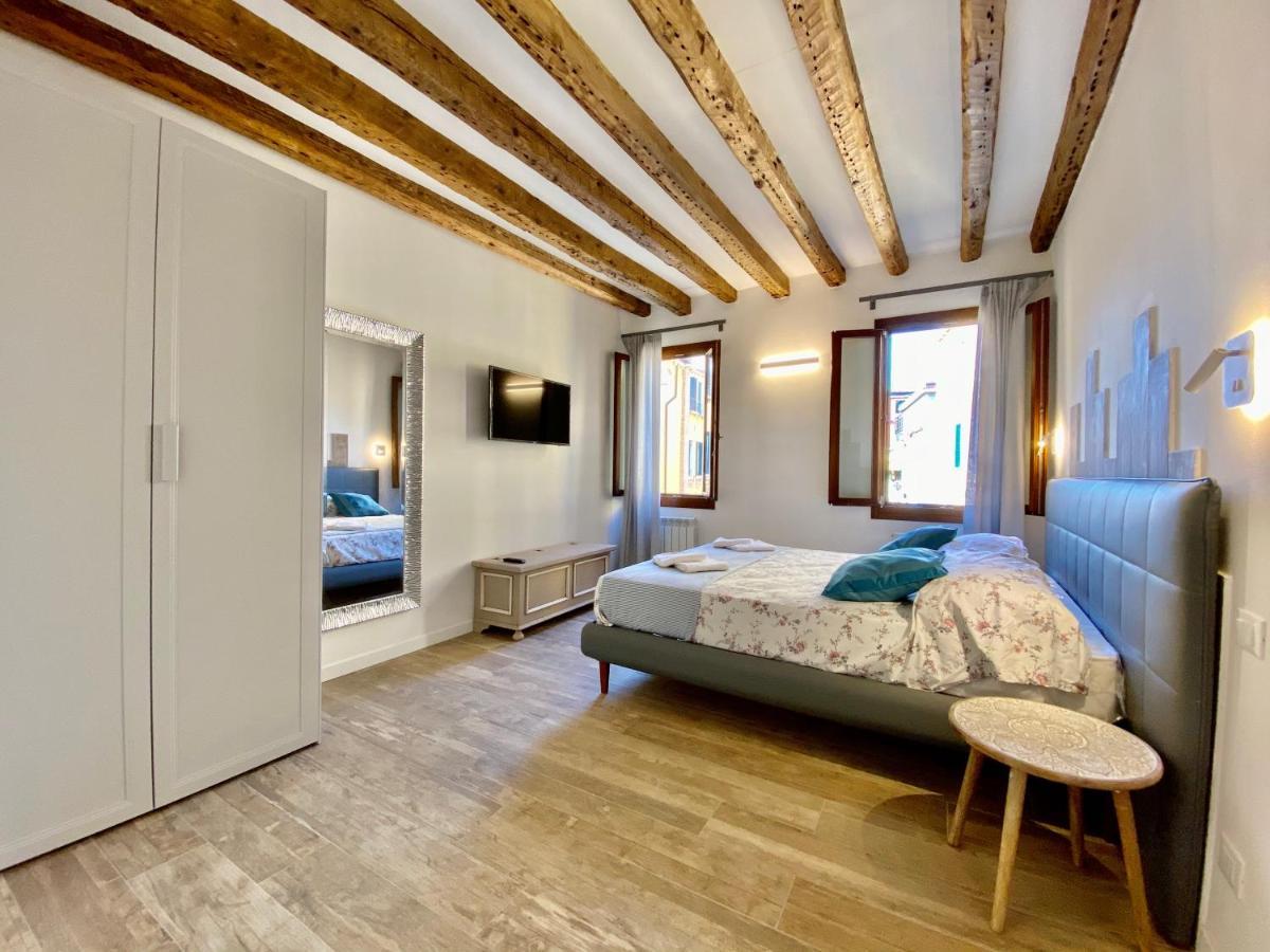 Suite House New Apartments Wi Fi Venice Island Exterior photo